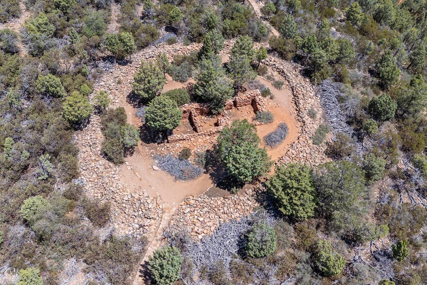 More Photos Of W Ruin Hill Loop, Pine Land For Sale