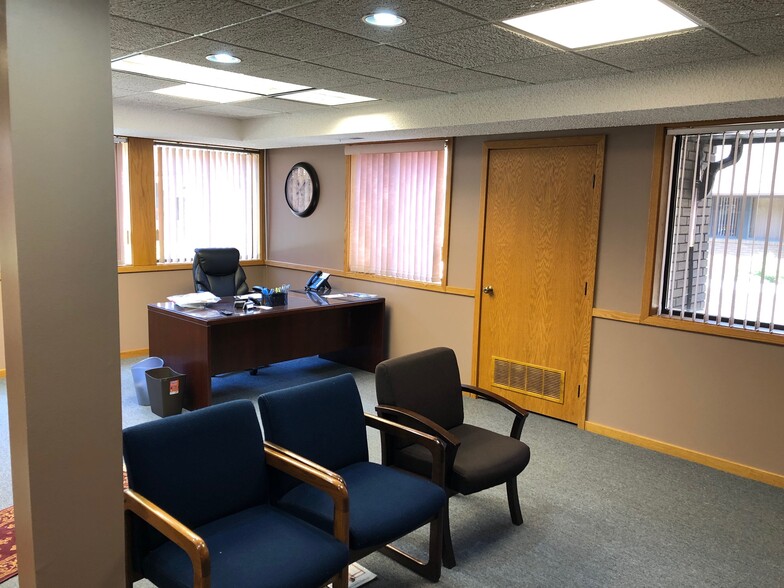 More Photos Of 4129 Okemos Rd, Okemos Office For Lease