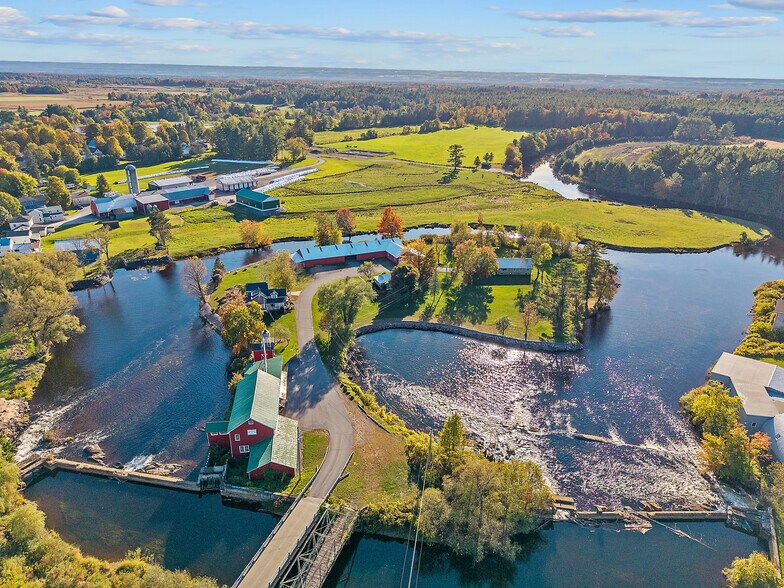 More Photos Of 9762 S Bridge St, Croghan Lumberyard For Sale