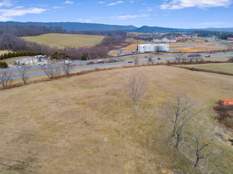 More Photos Of Cove Road, Wytheville Land For Sale