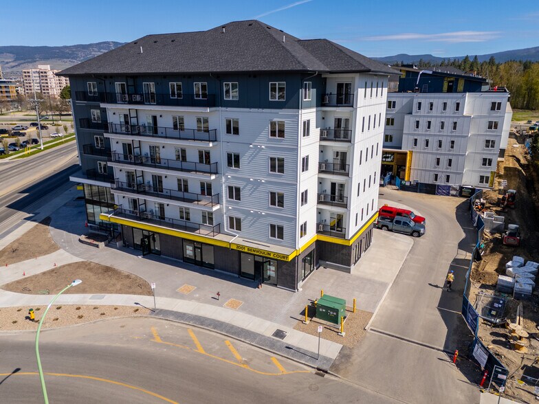 More Photos Of 2241 Springfield rd, Kelowna General Retail For Lease