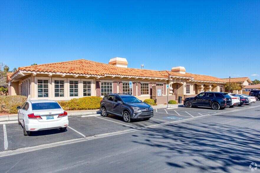 More Photos Of 3235 E Warm Springs Rd, Las Vegas Office For Lease