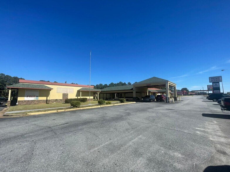 More Photos Of 1700 US-280, Phenix City Hotel For Sale