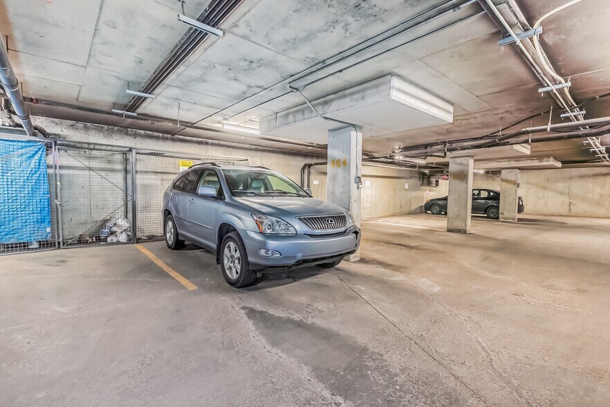 More Photos Of 10403 122nd St NW, Edmonton Apartments For Sale