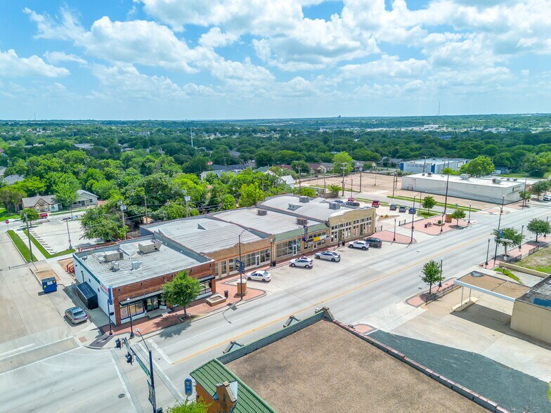 More Photos Of 3014-3016 E Rosedale St, Fort Worth Freestanding For Lease