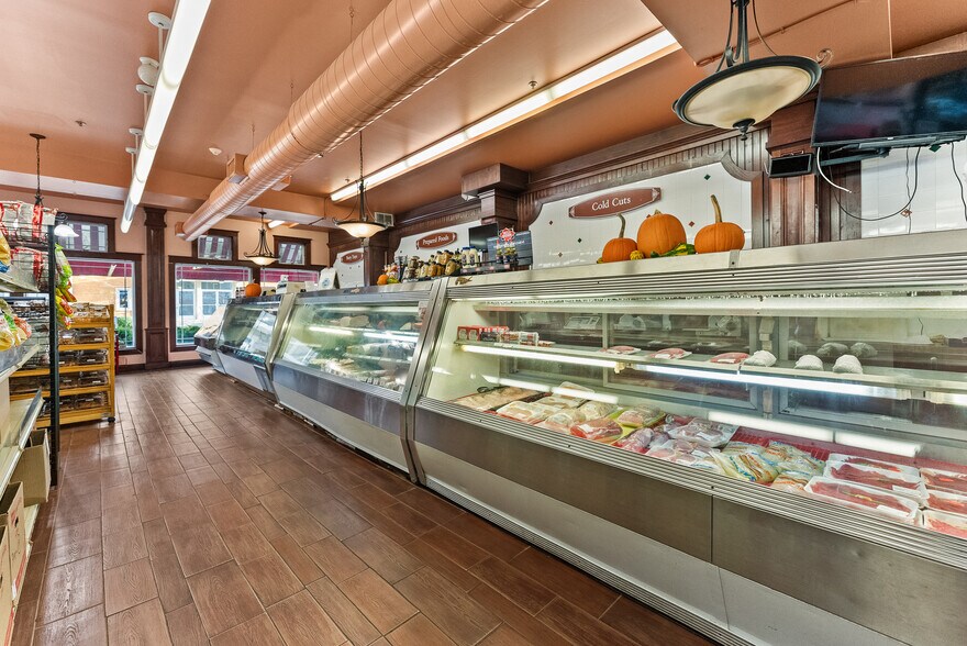 More Photos Of 1340 Asbury Ave, Ocean City Restaurant For Sale