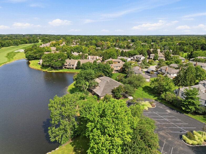 More Photos Of 6100 Memorial Dr, Dublin Medical For Sale