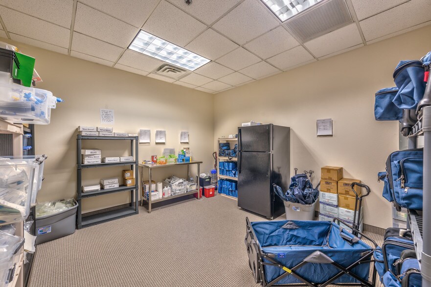 More Photos Of 4270 S Decatur Blvd, Las Vegas Medical For Lease