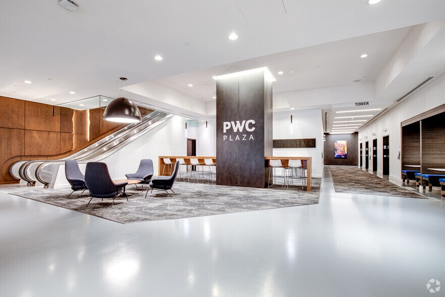 More Photos Of 45 S 7th St, Minneapolis Office For Lease