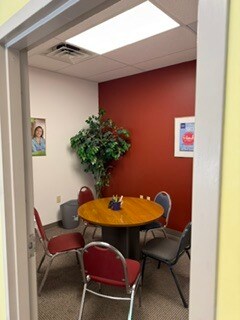 More Photos Of 4050 Britt Farm Dr, Lafayette Office For Lease