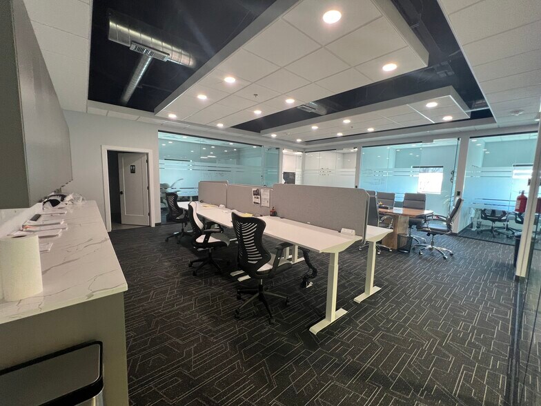 More Photos Of 445 N 2000 W, Springville Flex For Lease