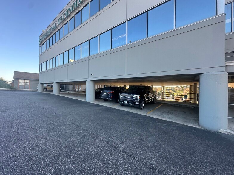 More Photos Of 4100 NW Loop 410, San Antonio Office For Lease
