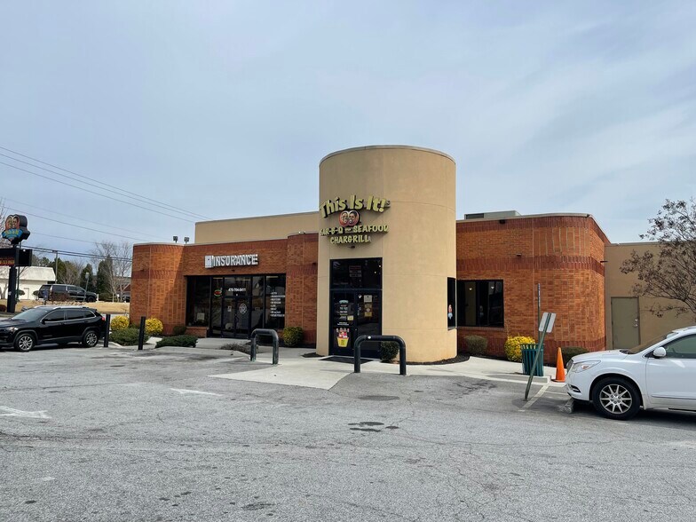 More Photos Of 1497 Mount Zion Rd, Morrow Restaurant For Lease