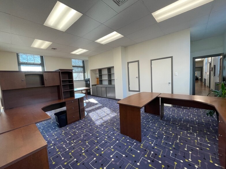 More Photos Of 80 Birmingham St, Toronto Loft Creative Space For Lease