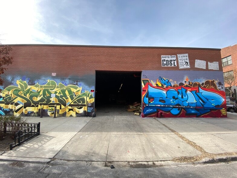 Primary Photo Of 333 Stagg St, Brooklyn Warehouse For Lease