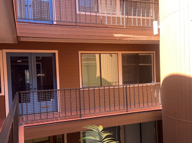More Photos Of 1919 Addison St, Berkeley Office For Lease