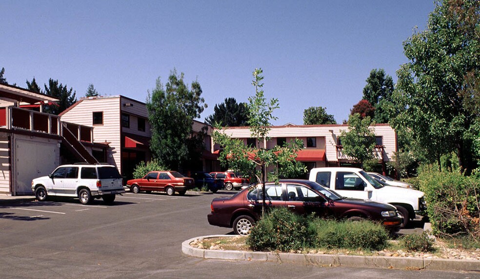 More Photos Of 2261 Morello Ave, Pleasant Hill Office For Lease