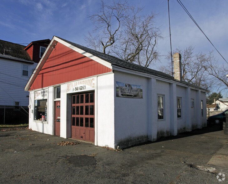 More Photos Of 700 Hamilton Blvd, South Plainfield Auto Repair For Sale