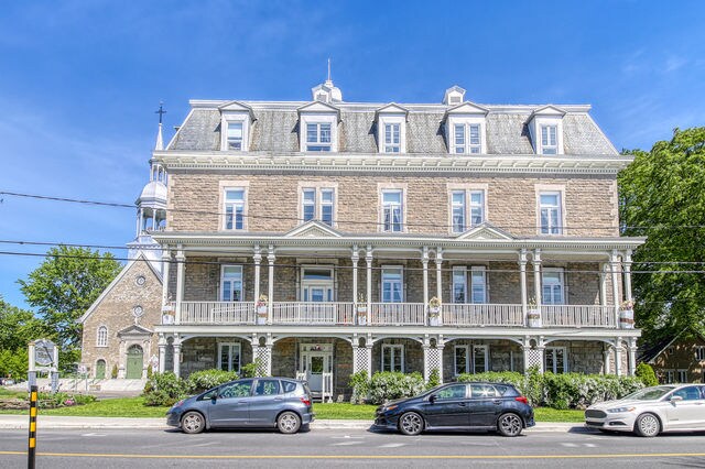 More Photos Of 550 Boul Marie-Victorin, Boucherville Congregate Senior Housing For Sale