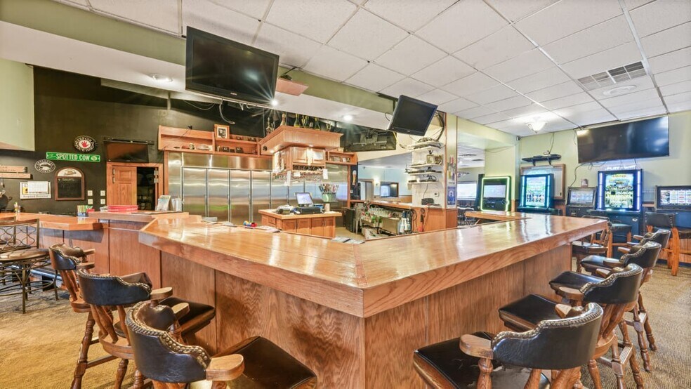 More Photos Of 210 Superior Ave, Tomah Bowling Alley For Sale