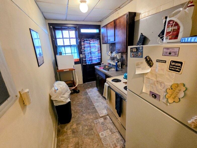 More Photos Of 1611 Franklin Ave, Charleston Apartments For Sale