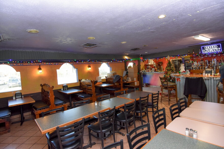 More Photos Of 1082 Highway 19 N, Thomaston Restaurant For Sale