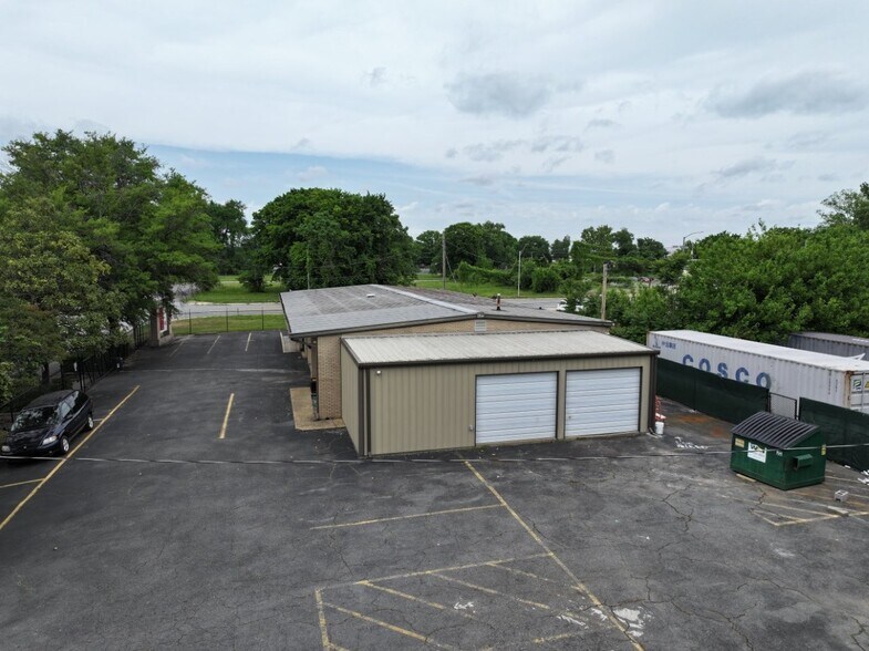 More Photos Of 208 Beech St, North Little Rock Office For Sale