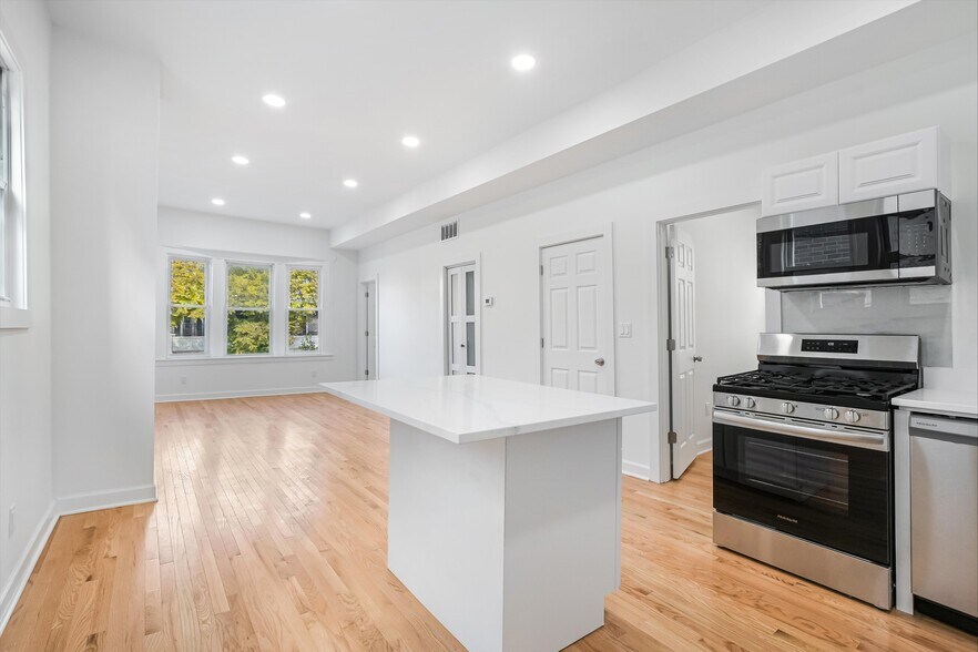 More Photos Of 2617 W Fullerton Ave, Chicago Storefront Retail Residential For Sale