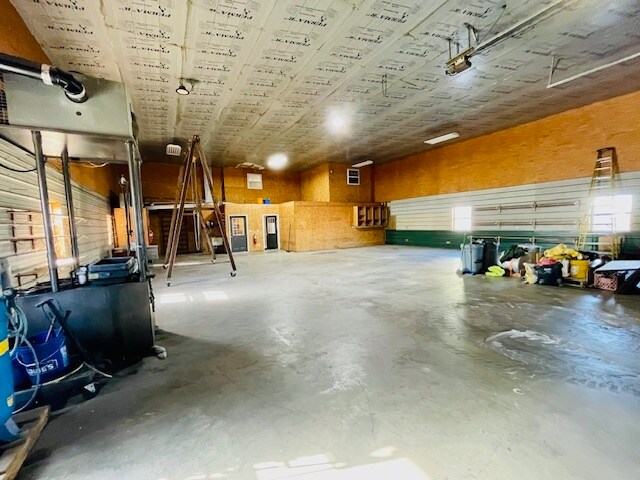 More Photos Of 475 Western Dr, Sikeston Flex For Sale