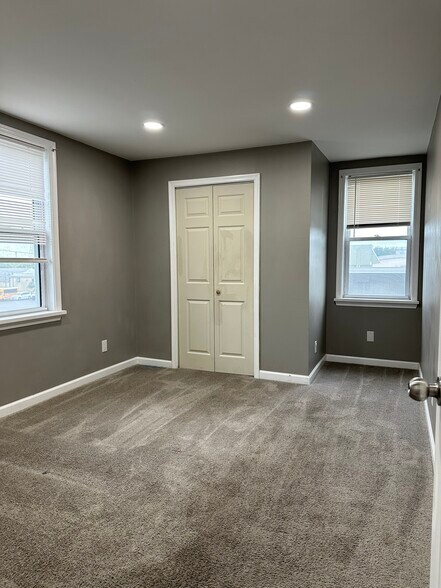 More Photos Of 751 Union Blvd, Allentown Storefront Retail Office For Sale
