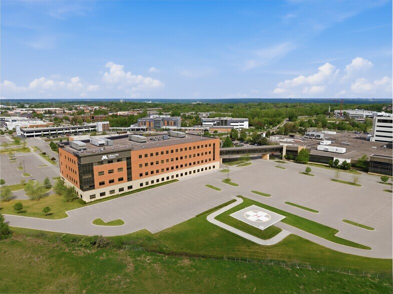 More Photos Of 14101 Fairview Dr, Burnsville Medical For Lease