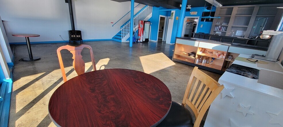 More Photos Of 13 Horseshoe Lake Rd, Kauneonga Lake Restaurant For Sale