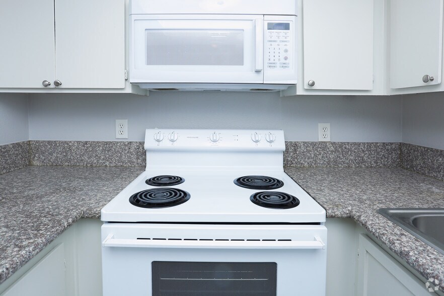 More Photos Of 409-417 E Merlayne Dr, Henderson Apartments For Sale