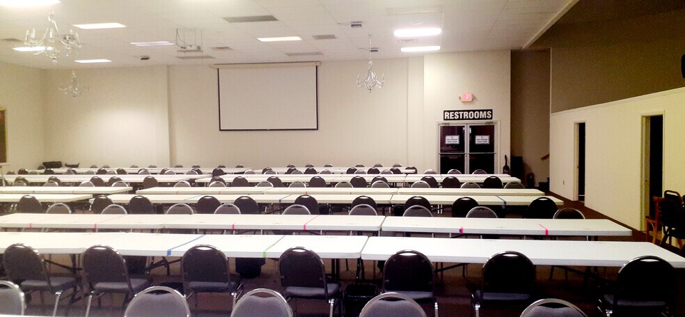 More Photos Of 1489 Milford St, Clarksburg Office For Sale