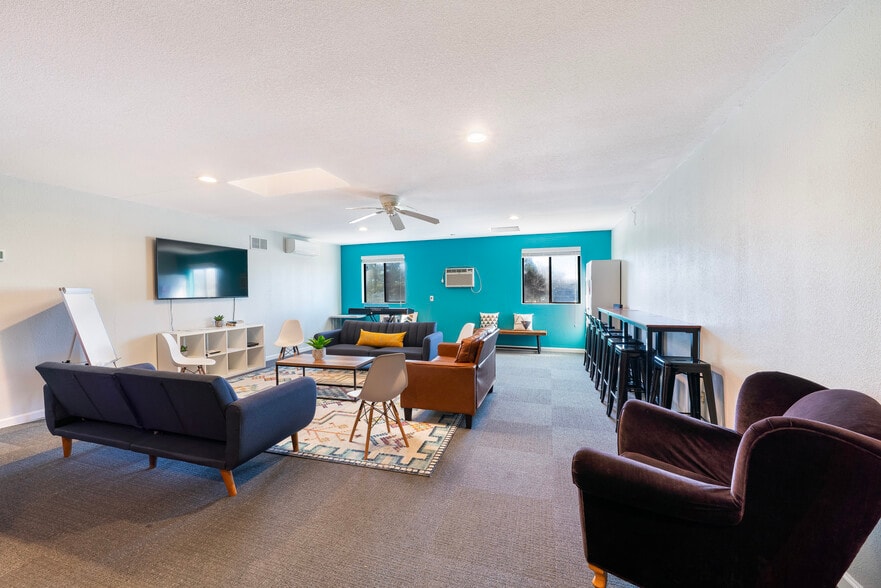 More Photos Of 1363 Fulton Rd, Santa Rosa Religious Facility For Sale