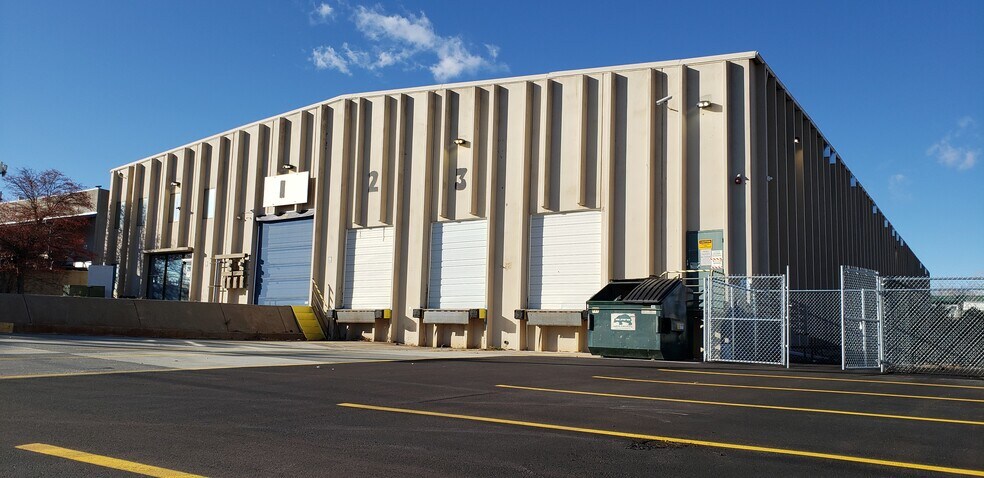 More Photos Of 9335-9345 Elm Ct, Federal Heights Manufacturing For Lease