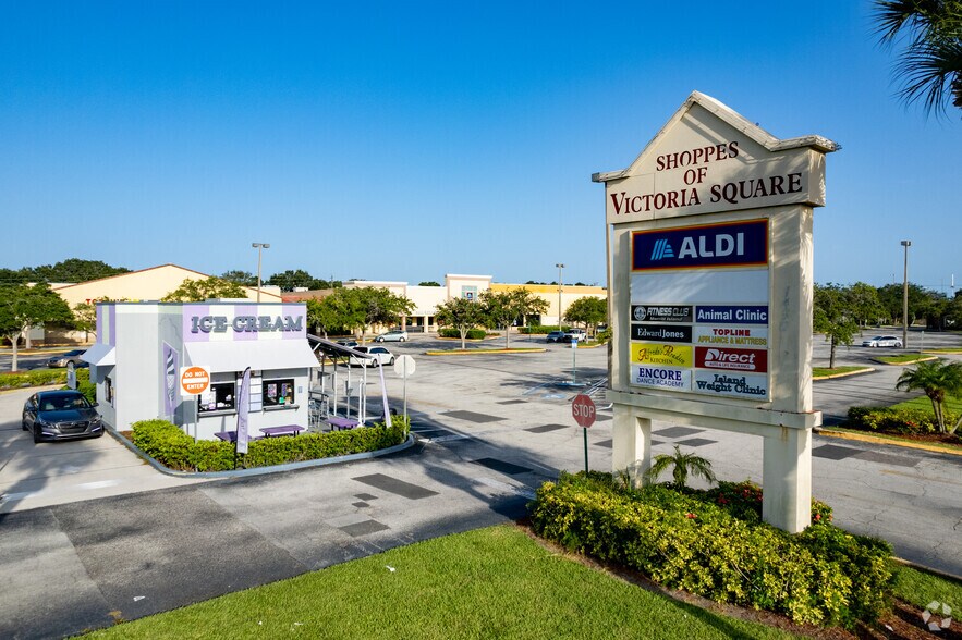 More Photos Of 1450 N Courtenay Pky, Merritt Island General Retail For Sale