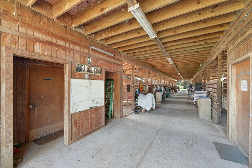 More Photos Of 2740 Newman Dr, Naples Specialty For Sale