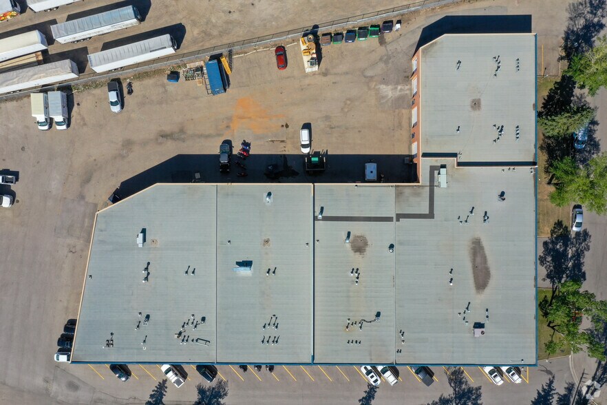 More Photos Of 5935 35th St SE, Calgary Warehouse For Lease