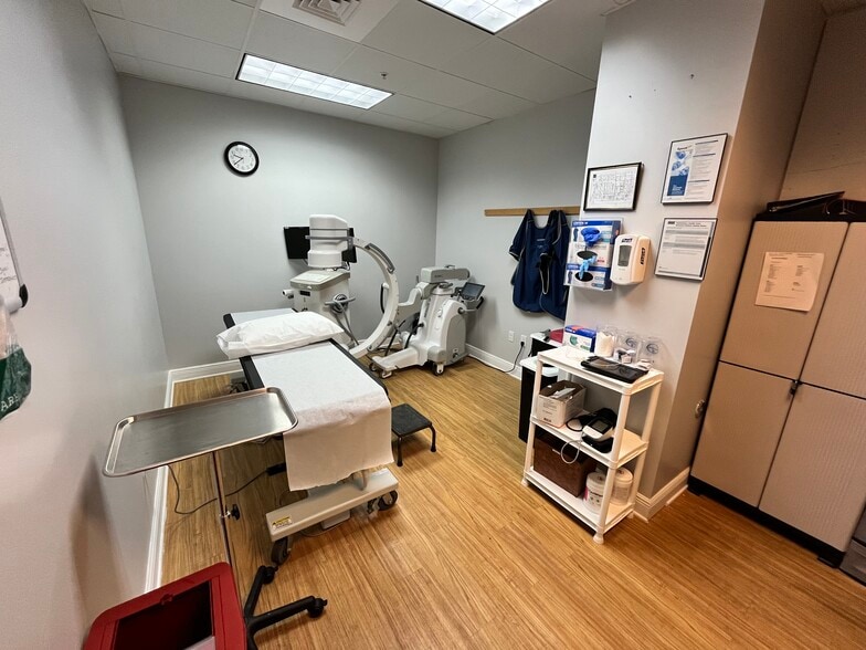 More Photos Of 8501 SW 124th Ave, Miami Medical For Lease