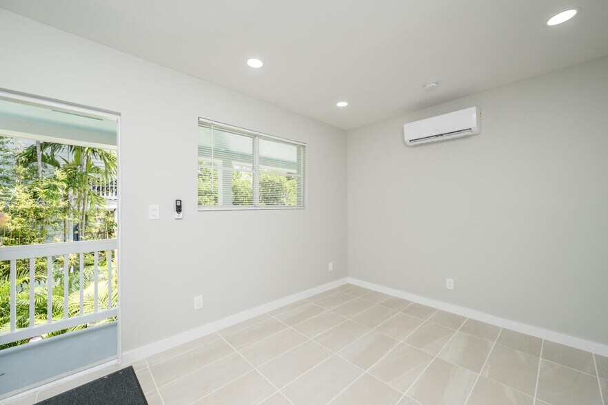 More Photos Of 818 Elizabeth St, Key West Apartments For Sale