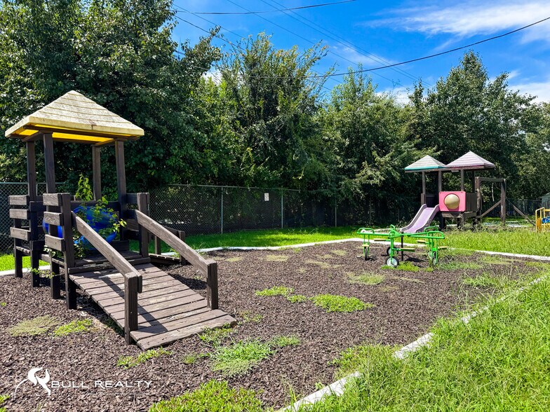 More Photos Of 2721 Highway 138 E, Jonesboro Daycare Center For Lease