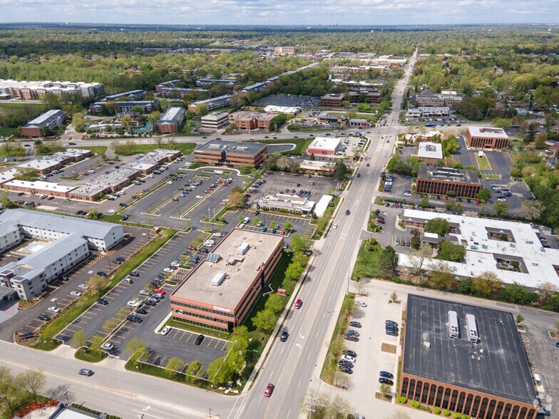 More Photos Of 1S660 Midwest Rd, Oakbrook Terrace Unknown For Lease