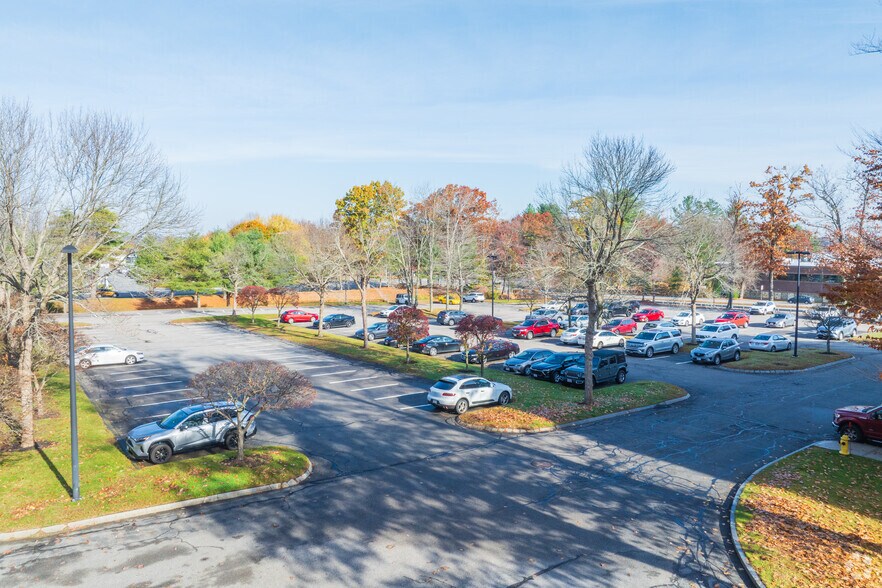 More Photos Of 40 Shattuck Rd, Andover Office For Lease