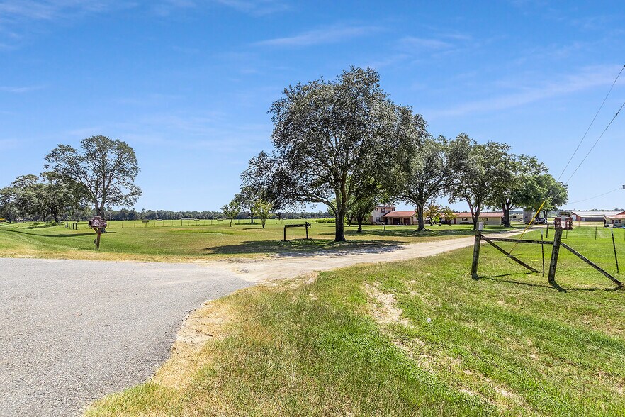 More Photos Of 1110 US Highway 280 W, Reidsville Specialty For Sale