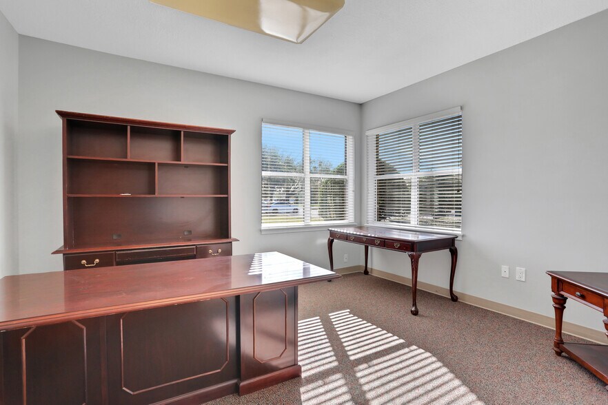 More Photos Of 6277 Dupont Station Ct, Jacksonville Medical For Lease