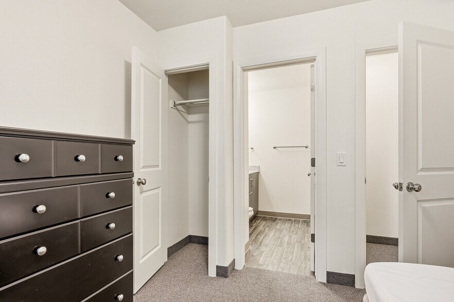 More Photos Of 119 N 800 W, Cedar City Apartments For Sale