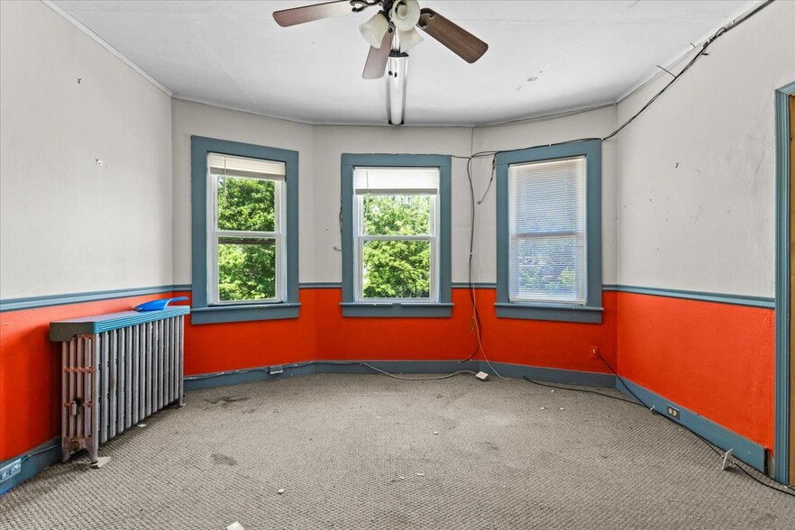 More Photos Of , Scranton Unknown For Sale