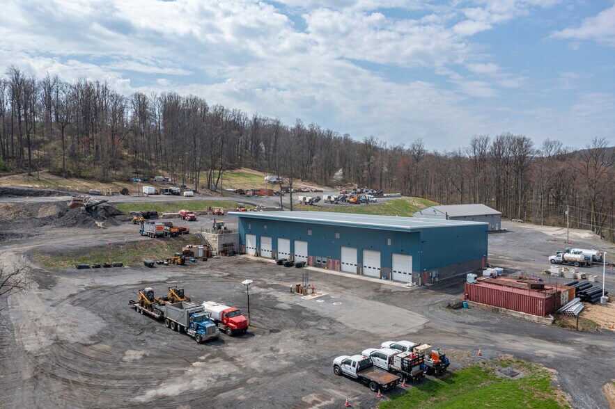 More Photos Of 784 Memorial Hwy, Oley Industrial For Sale