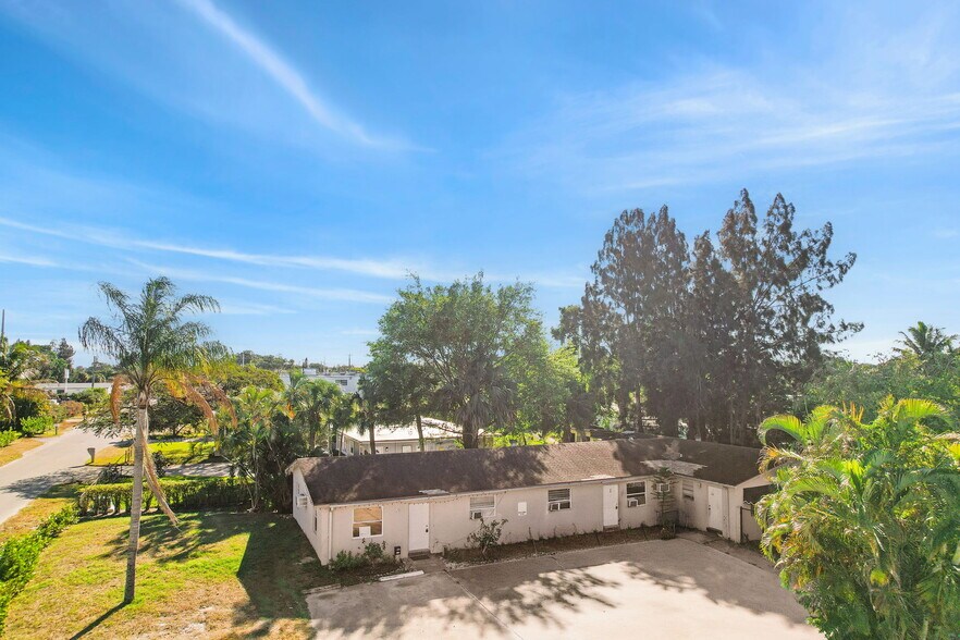 Primary Photo Of 4600 Kelmar Dr, West Palm Beach Multifamily For Sale
